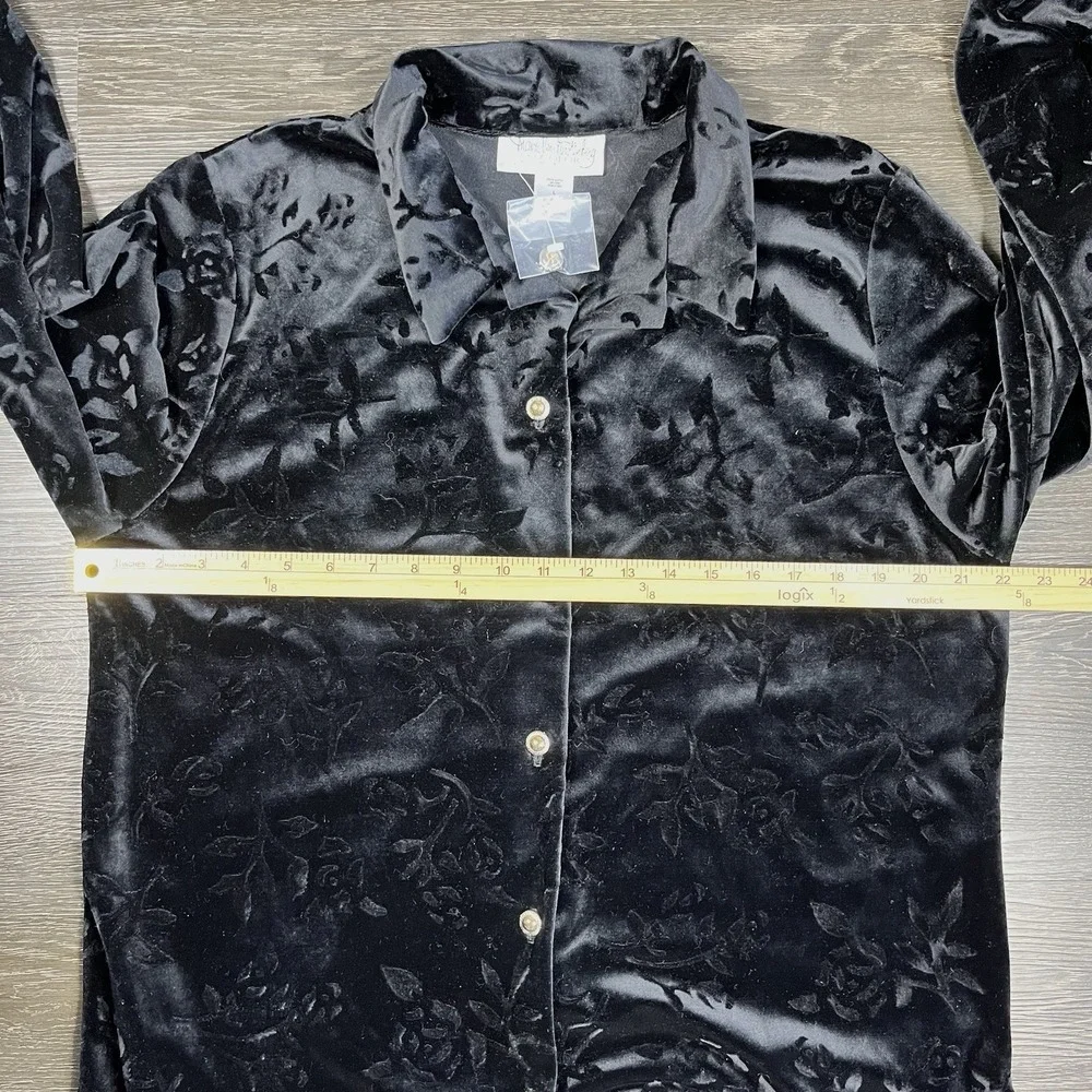 VTG Diane Von Furstenberg Black Velvet Burnout Blouse Size L  Stretch Whimsigoth - Picture 7 of 9